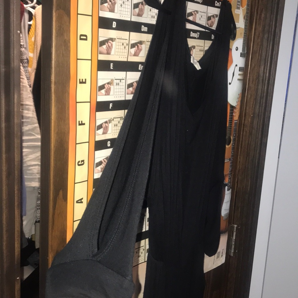 Romper - Picture 2 of 3